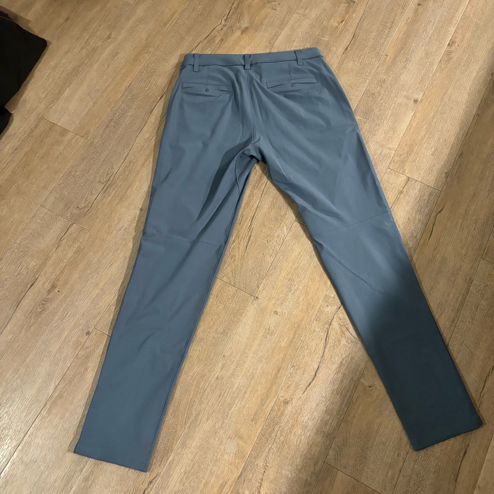 Lululemon Commission Slim 32x34